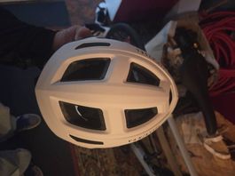 Triban Rennrad rc120 mit klickpedale und Helm 20km gefahren 