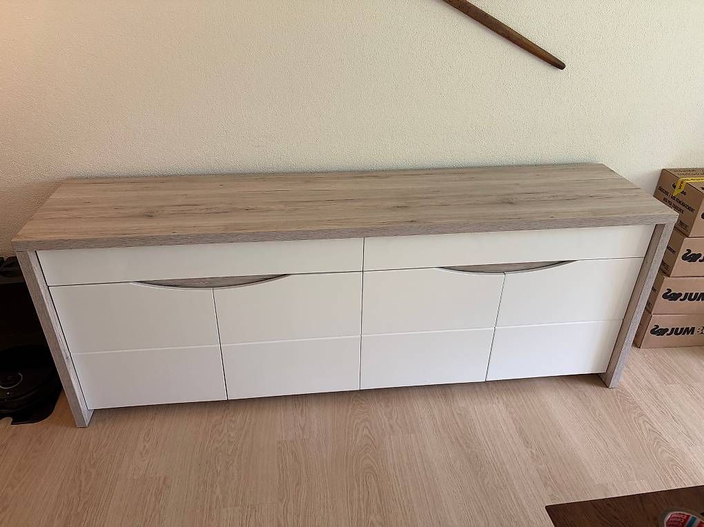Cassettiere: Schöne und geräumige Kommode/Sideboard – Usato da Langnau am Albis venduto da Seebueb96