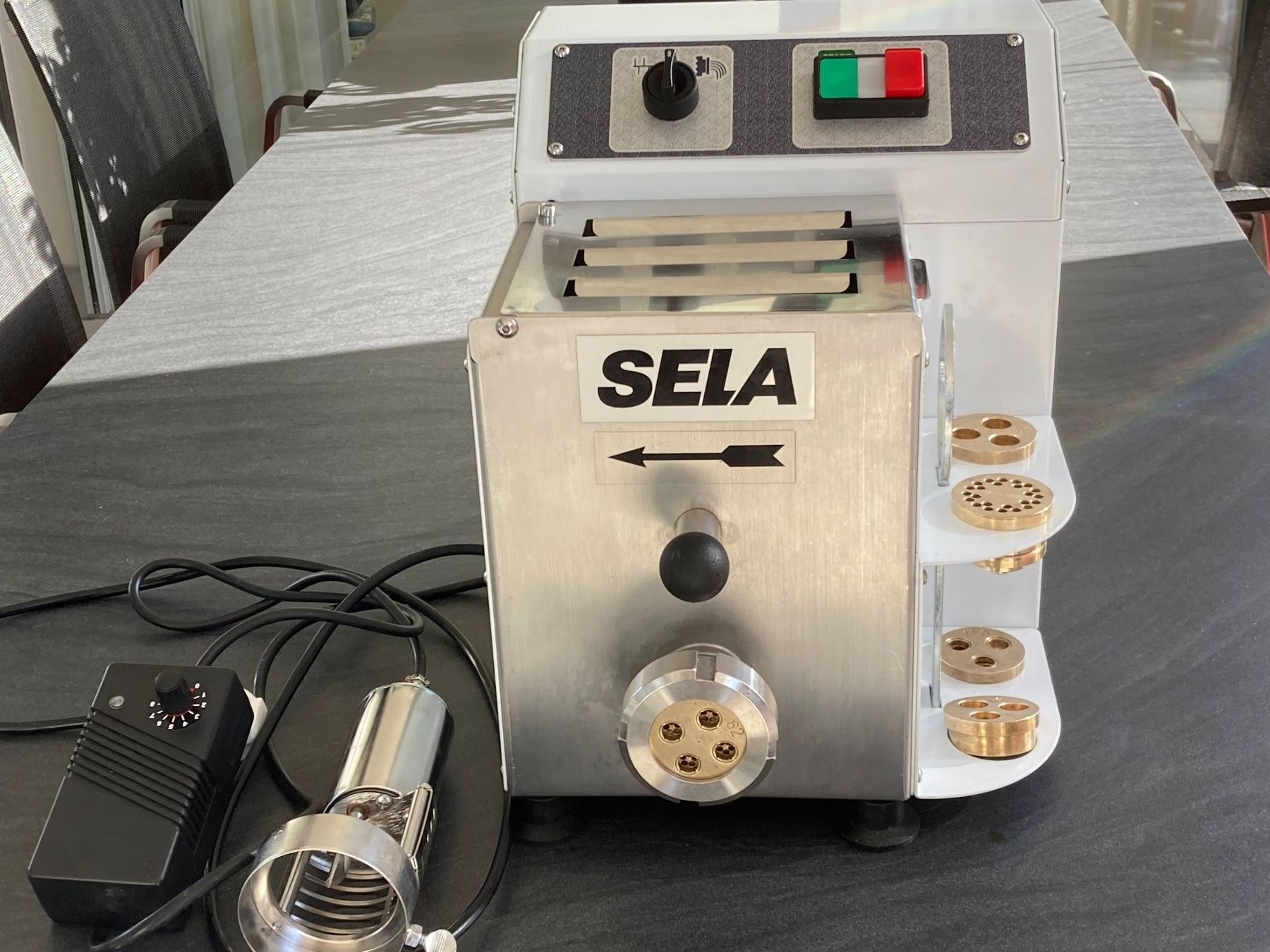 Elettrodomestici da cucina: Pastamaschine SELA TR 50 – Usato da Willisau venduto da Hans515