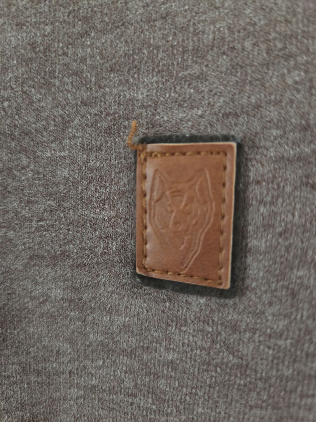 Naketano Maglioni & Felpe: Naketano Pullover braun  XL,Schalkragen – Usato da Basel venduto da Anghkorwatt 1