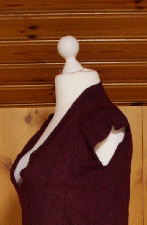 Maglioni & Felpe: Pullunder HIRSCH violett-silber Gr. 38 – Usato da Flüelen venduto da Diversicum-Vintage 3