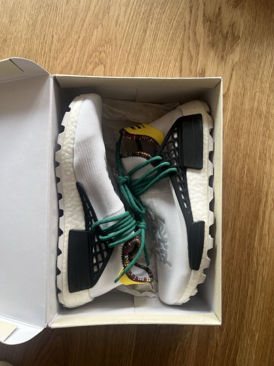 Adidas Herrenschuhe: Adidas NMD Hu Pharrell Williams EU 42 – Gebraucht aus Liebefeld von donetasy
