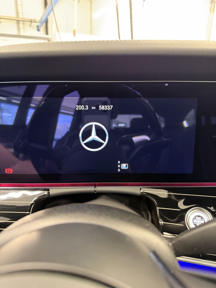 Mercedes-Benz Autos: Mercedes-Benz E400d 4Matic AllTerrain – Gebraucht aus Regensdorf von Ventec 3