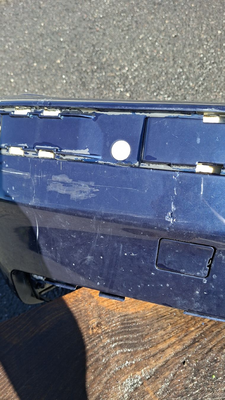 BMW Tutti pezzi di ricambio auto: Pare choc arriere BME E36 – Usato da Vérossaz venduto da Thibault1234 4