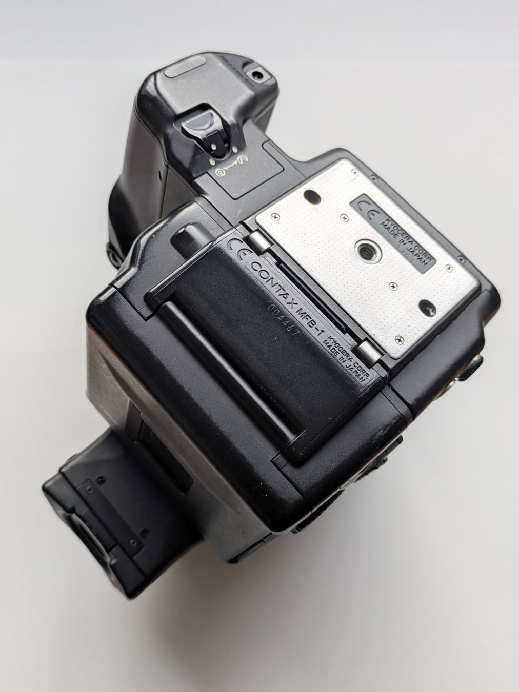 Contax Kamera: Contax 645 - Body – Gebraucht aus St. Gallen von car_tlw5 1