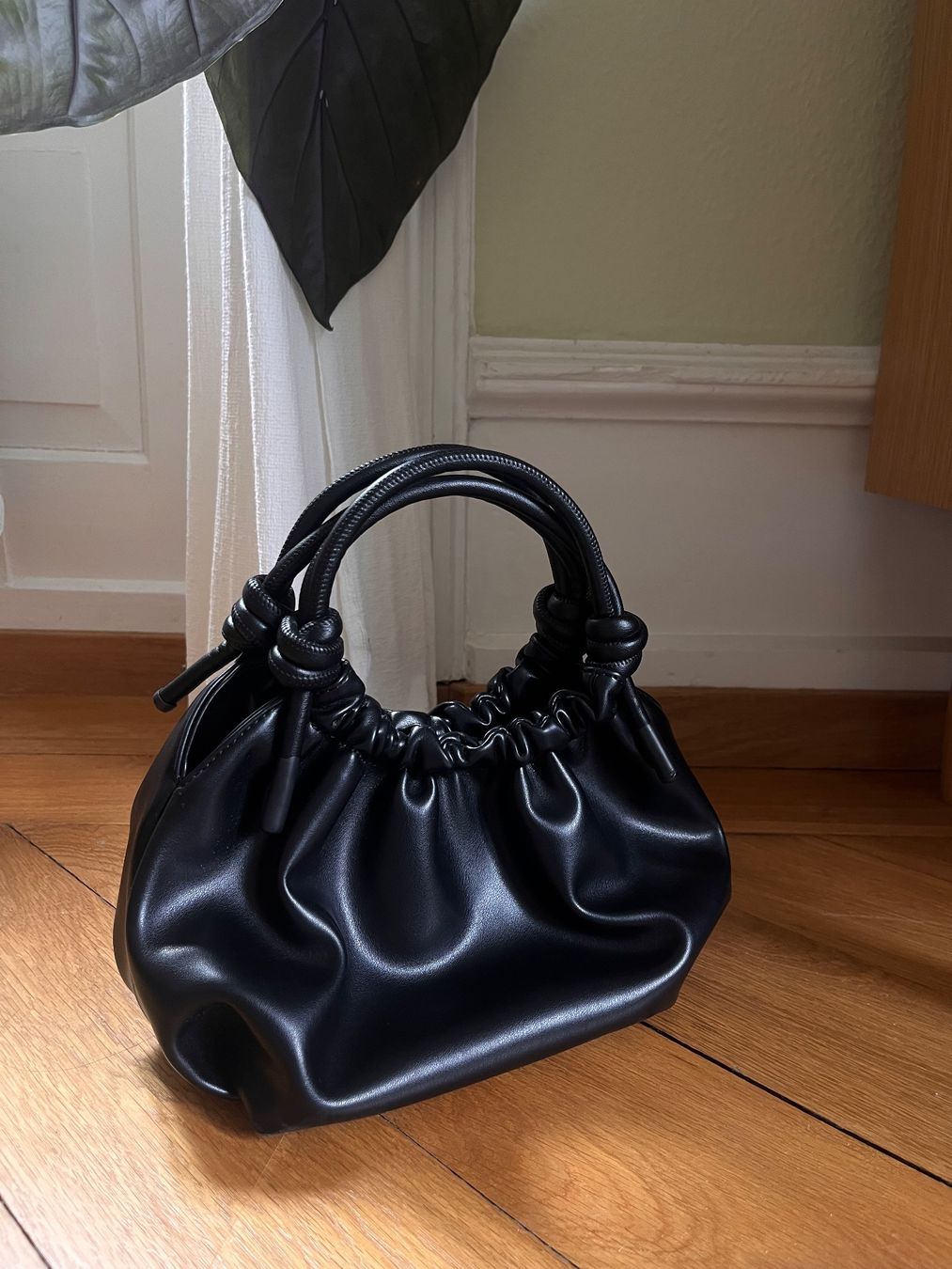 Borse da donna: Staud Tasche klein – Usato da Zürich venduto da Mia.Sh