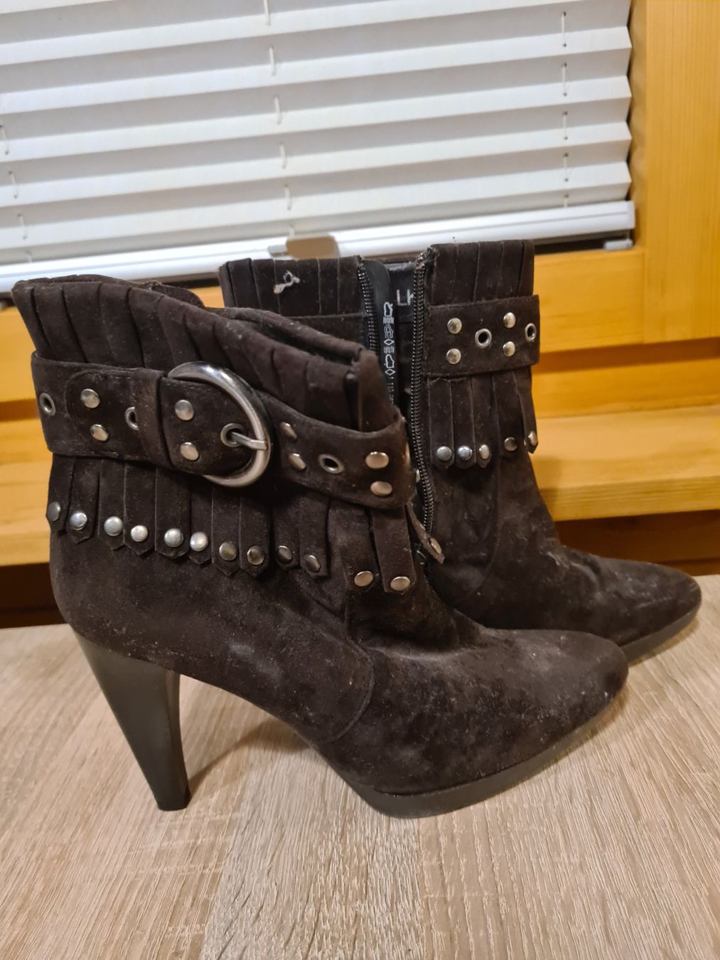 Scarpe da donna: Damenschuhe – Nuovo (secondo la descrizione) da Bitsch venduto da Bpetzi