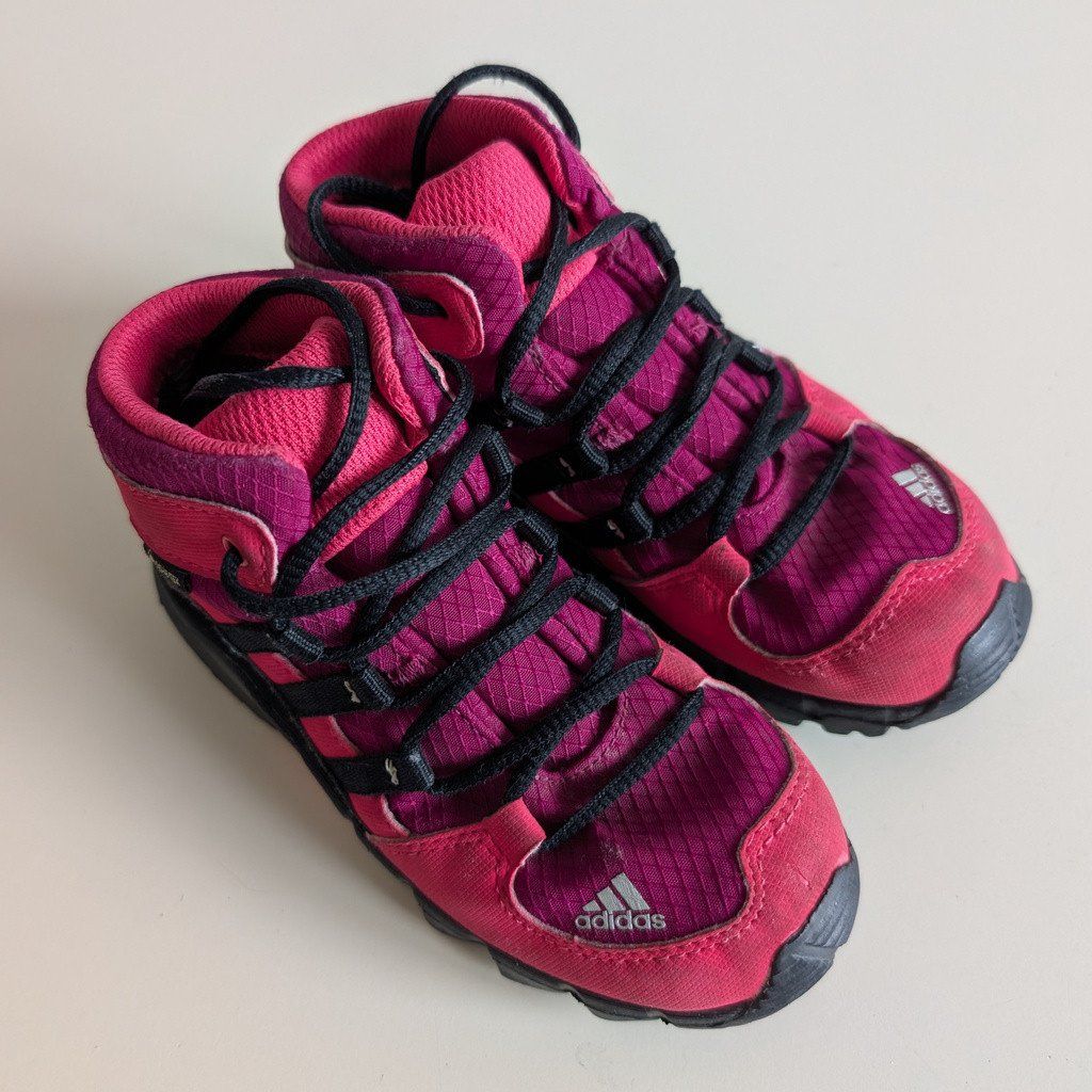 Adidas Schuhe für Jungen: Wanderschuhe Adidas (Grösse 26) – Gebraucht aus Eich von Roliro