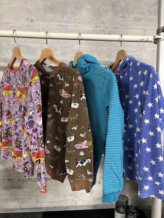 Mädchen Pullover LOT Grösse 134/140 mini boden, jako-o , sma