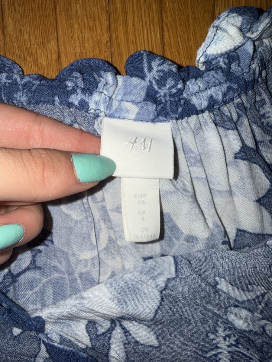 H&M Vestiti: Kleid Blumenmuster  – Nuovo (secondo la descrizione) da Zofingen venduto da gabrielagc 1