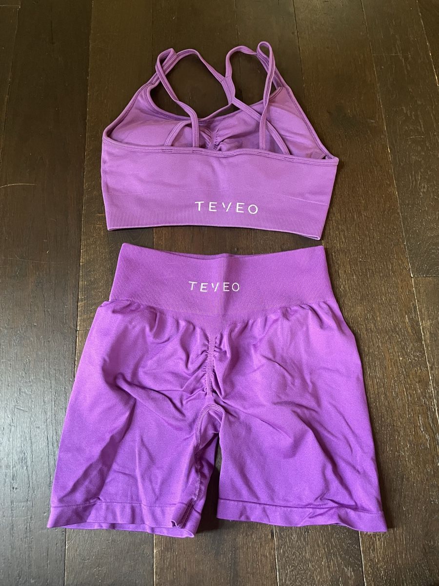 Teveo Leggings: Teveo Timeless Set – Usato da Unterentfelden venduto da ame_tf2n