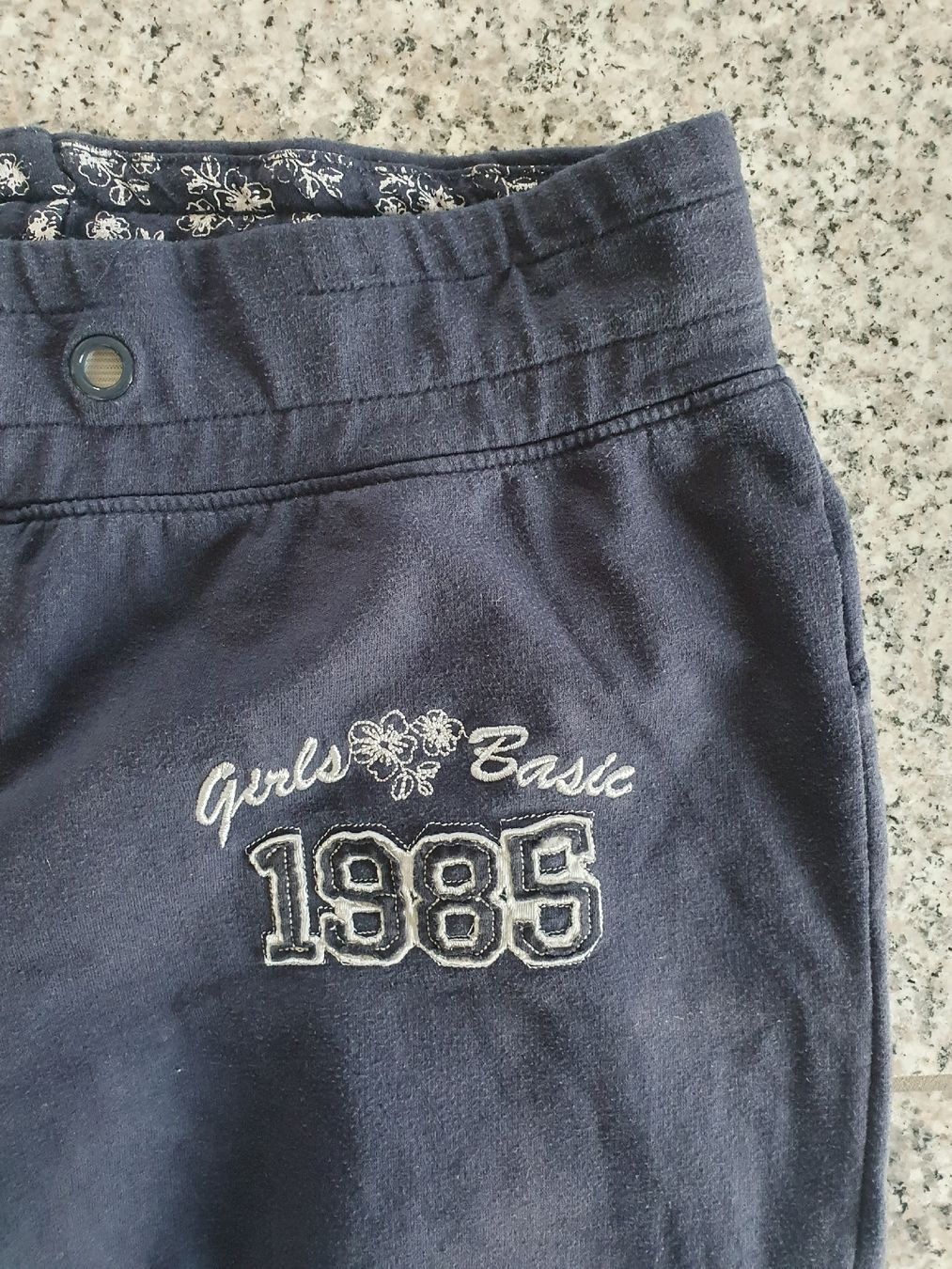 Pantaloni: Chice Damen Jogginghose Gr. S - M – Usato da Moosseedorf venduto da Sonnenschein.. 1