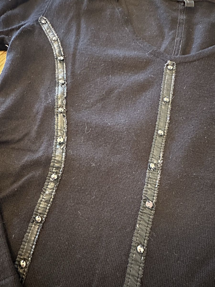 Guess Maglioni & Felpe: Schwarzer Langarmpulli von Guess, Gr. S – Usato da Siebnen venduto da luana_cataleya 3
