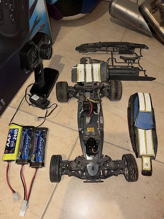 RC Modellbau: Macchina telecomandata Tamiya DT-03 – Gebraucht aus Giubiasco von oma_2fh5
