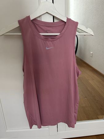 Nike Sport Top One Dri-Fit