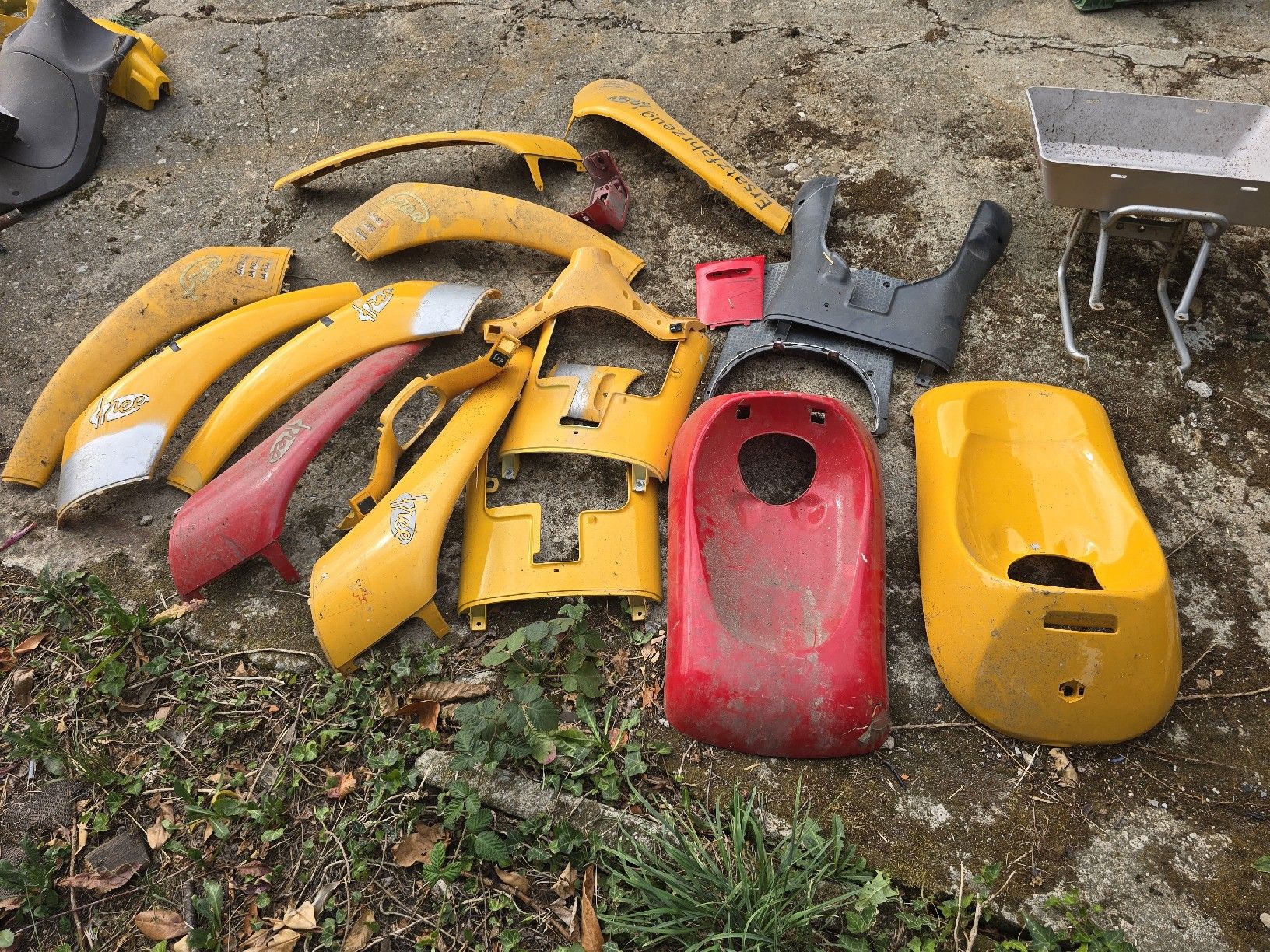Piaggio Mofa-Ersatzteile: Piaggio Free Teil – Gebraucht aus Aarberg von 2002stefan 2