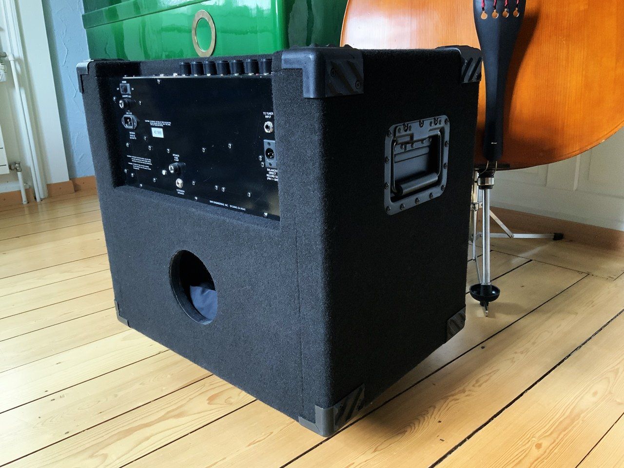 Amplificatori: SWR Bassic Black a.k.a. Basic Black - top Zustand – Usato da Embrach venduto da Hanhart-id 3