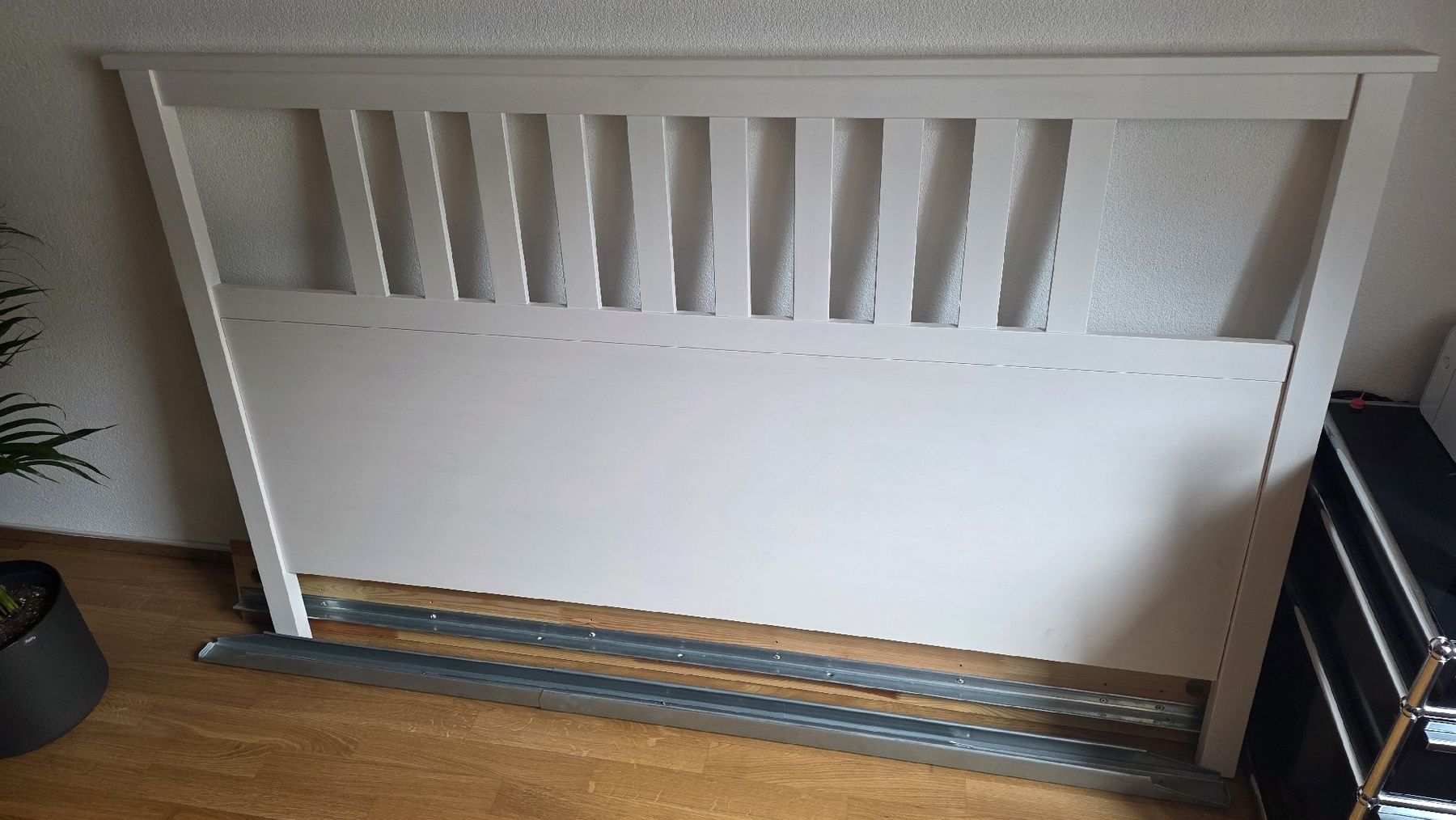 Ikea Letti: Hemnes Bettgestell 180cm – Usato da Chur venduto da maz_rl2x 2
