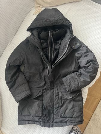 TOMMY HILFIGER DAUNENJACKE GR 140 DOPPELLAGEN LOOK