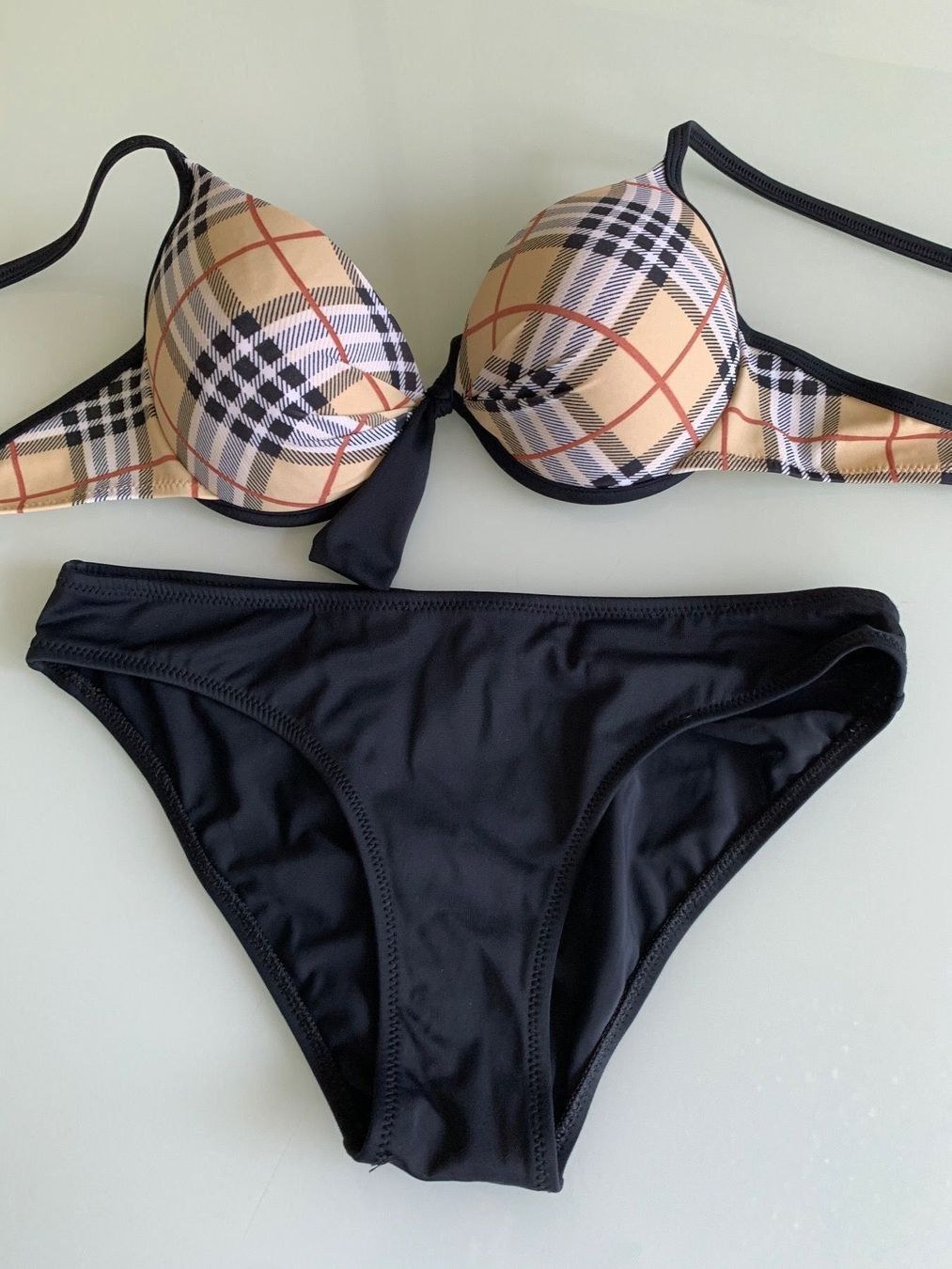 Costumi da bagno & Bikini: BIKINI – Nuovo (secondo la descrizione) da Adliswil venduto da Jessik0