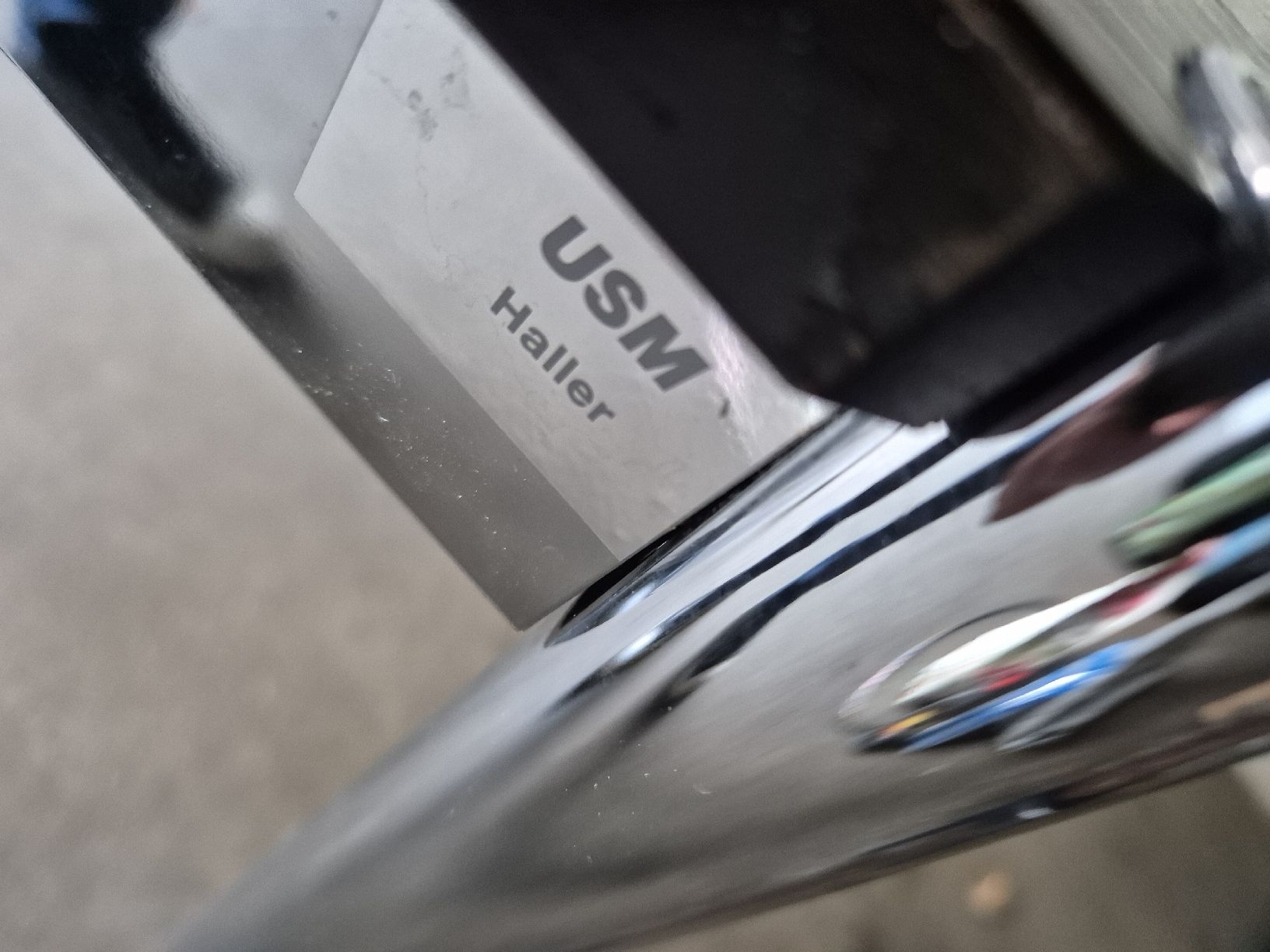 USM Tavoli: USM Haller Tisch – Usato da Ebmatingen venduto da Gelegenheit77 3