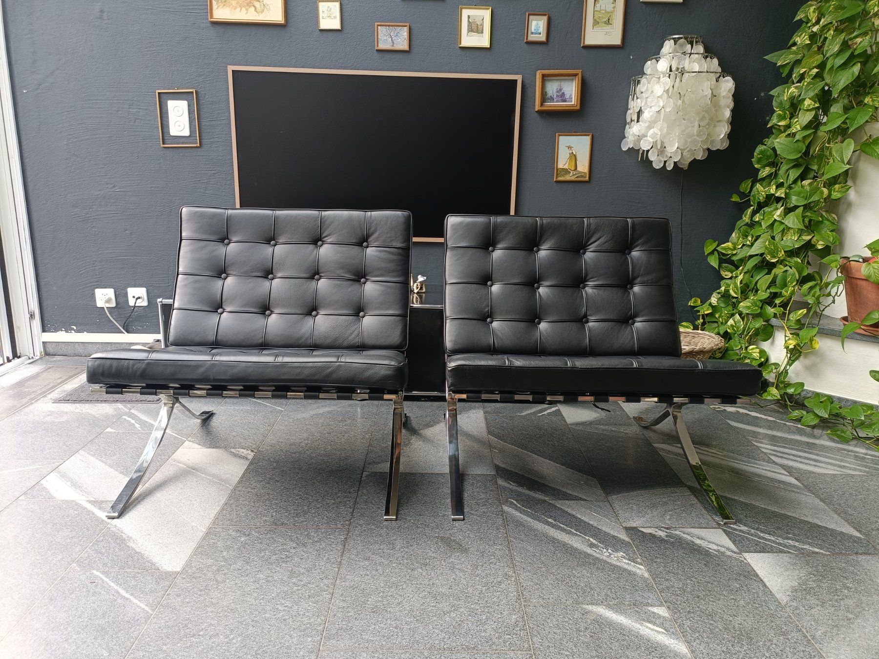 Poltrone: Barcelona Chair Replica – Usato da Schmitten FR venduto da oldtimer82