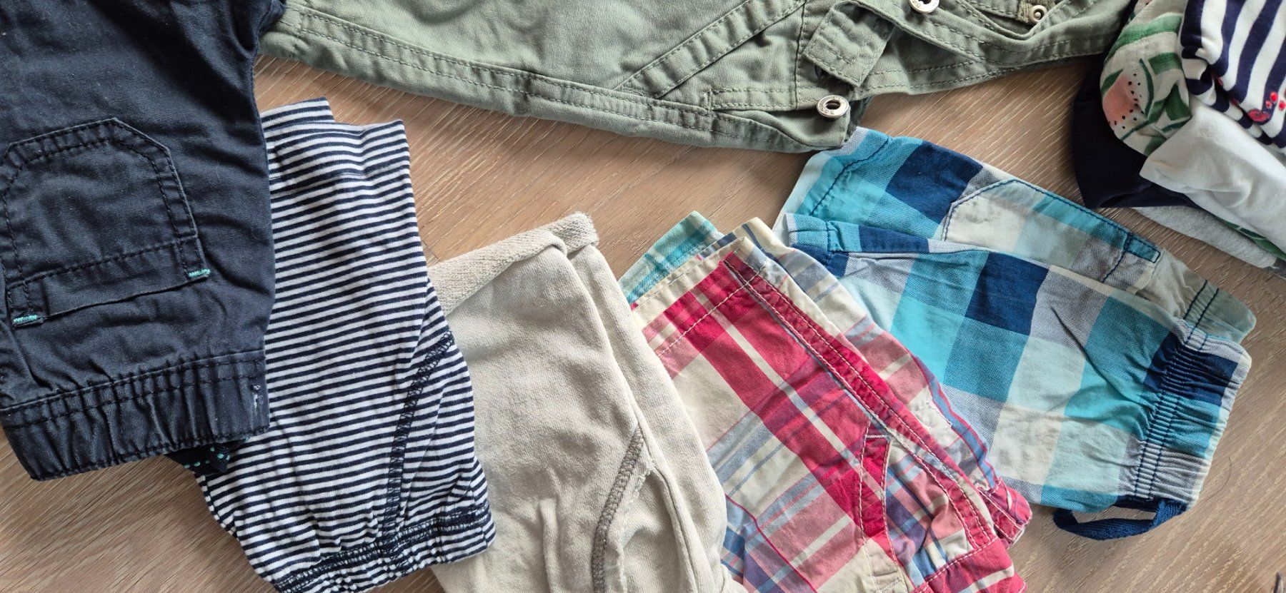 Lotti & Set di vestiti: Babykleiderpaket Sommer 62 & 68 – Usato da Zürich venduto da Greenthesheep 1