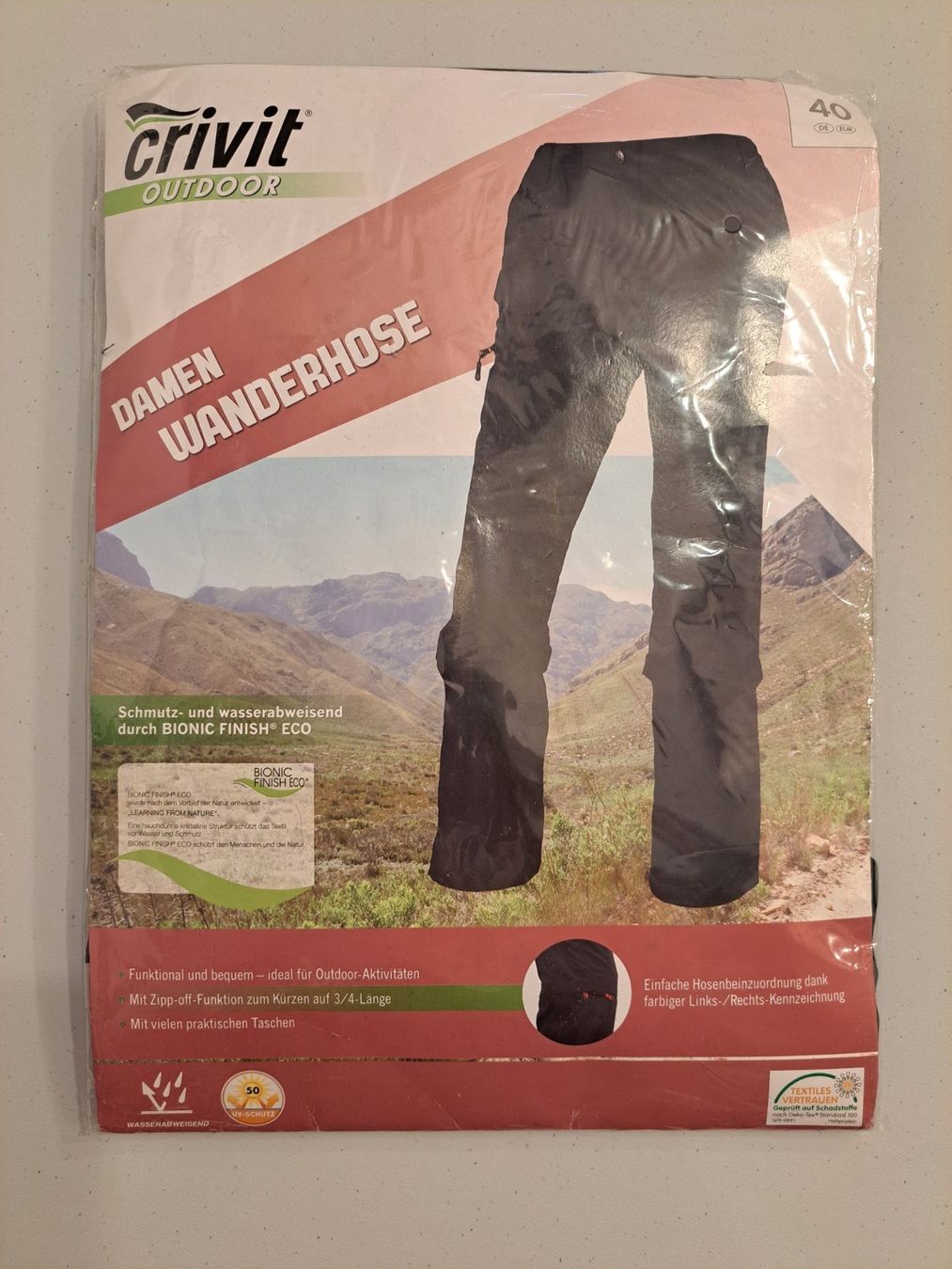 Pantaloni: Damen-Wanderhose schwarz, Grösse 40, NEU – Nuovo (secondo la descrizione) da La Neuveville venduto da Vestiaire_2011