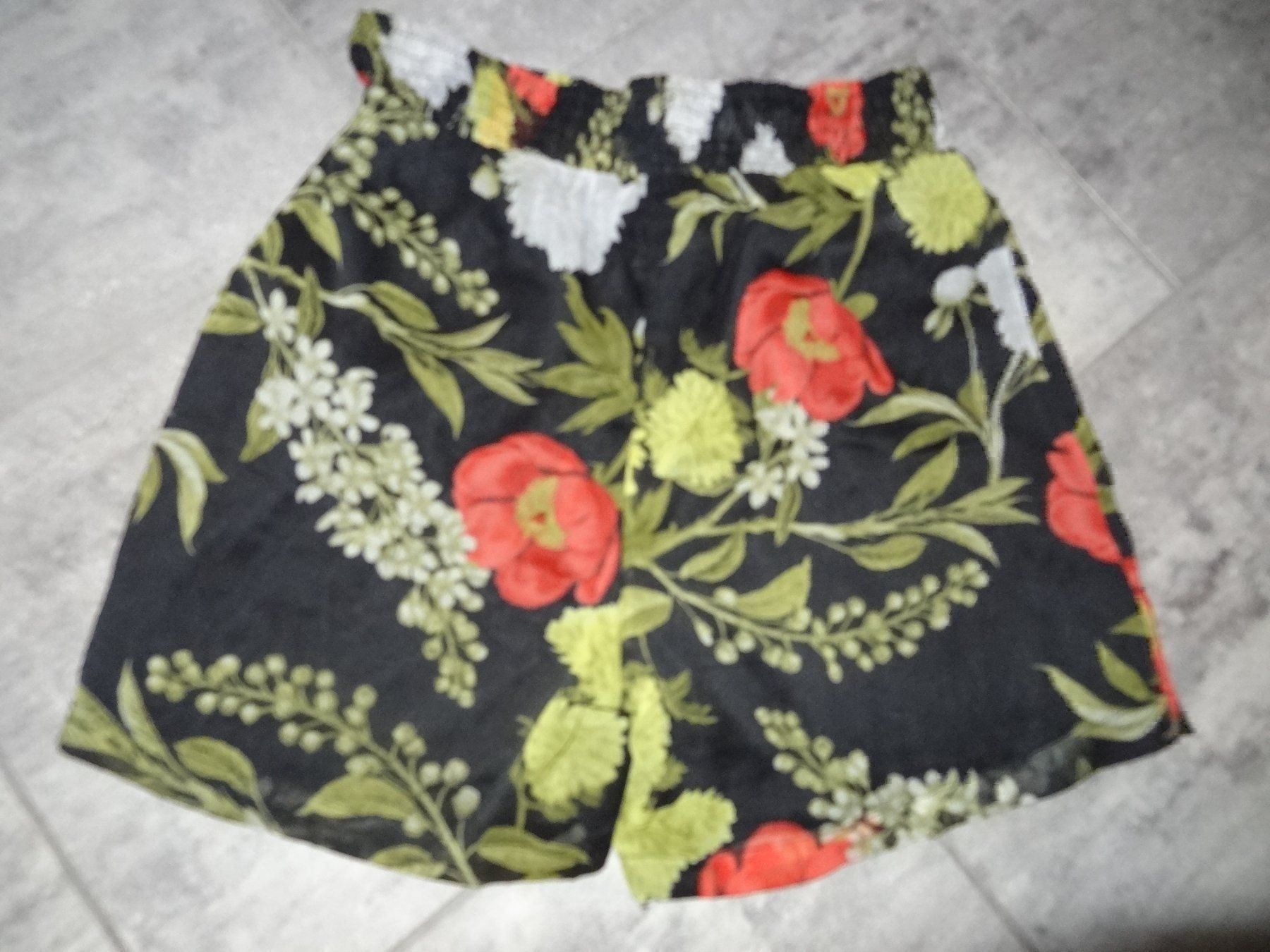 Vero Moda Pantaloni: Shorts Gr. XS – Nuovo (secondo la descrizione) da Entlebuch venduto da Waldschratt65 1
