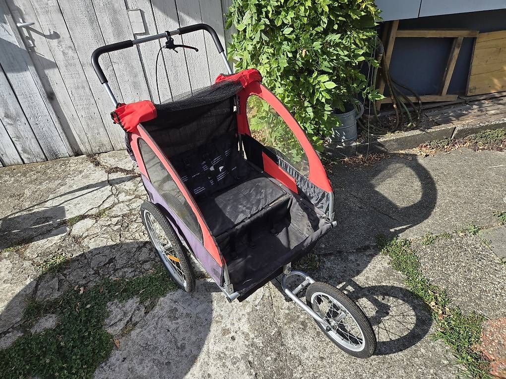 Rimorchi: Velo/ Jogging Anhänger  – Usato da Biel/Bienne venduto da Rouf7