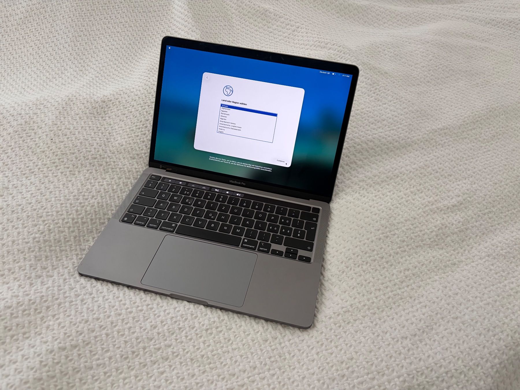Apple Notebook: MacBook Pro 13" (M1) mit Beschädigung – Difettoso da Bülach venduto da a.ley