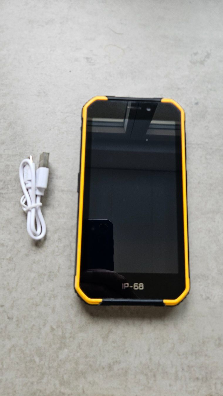 Ulefone Telefoni cellulari / Smartphones: Handey / Ulefone IP-68 Outdoor Smartphone – Usato da Oberrohrdorf venduto da Mex01