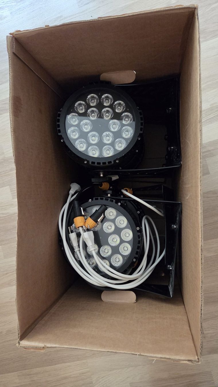Lampade: Veranstaltungstechnik – Usato da Künten venduto da bohan 4