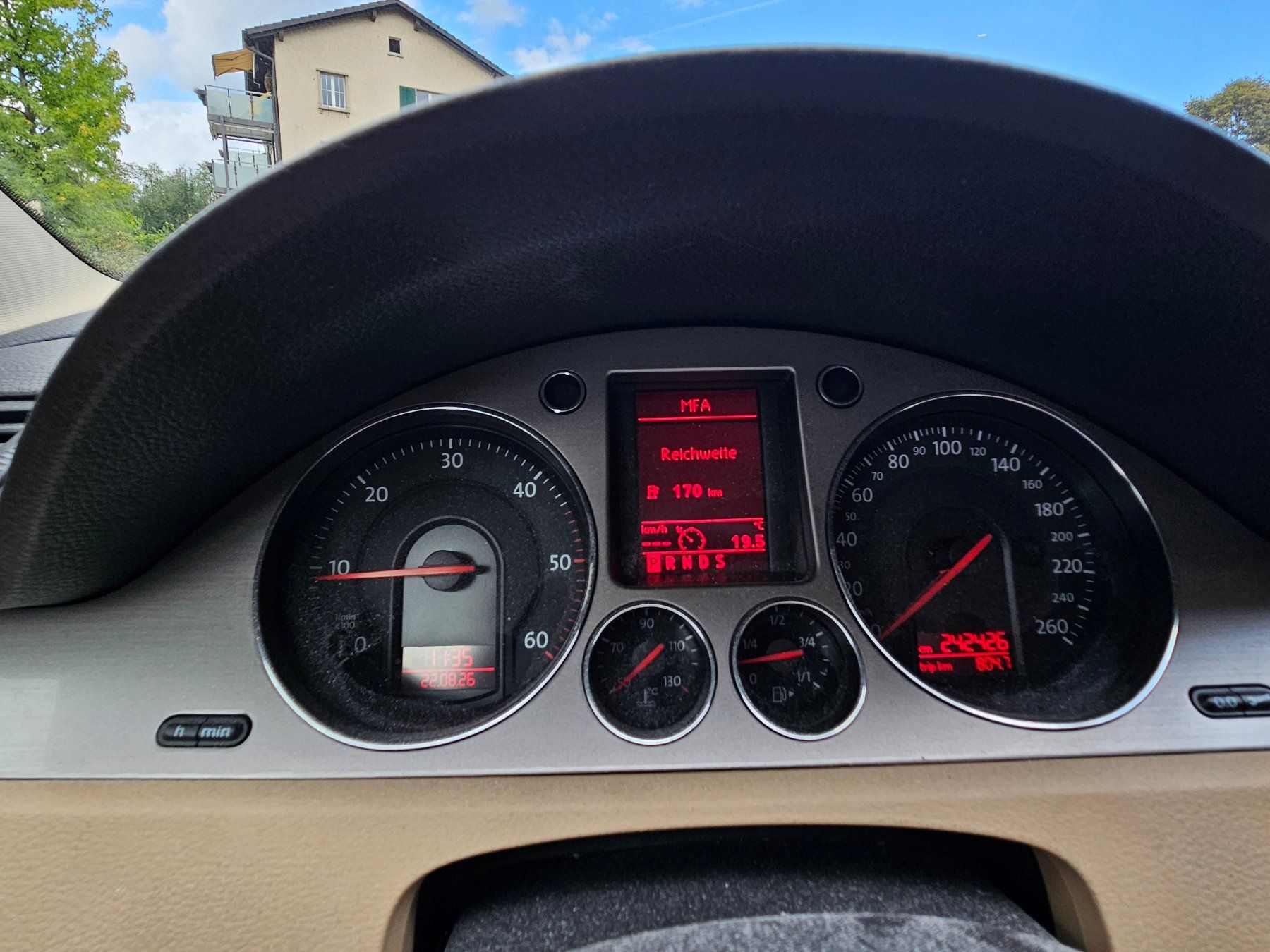 VW Autos: VW Passat Var. 2.0 TDI – Défectueux à Hombrechtikon par Karfit 8
