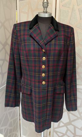 Beautiful vintage RALPH LAUREN jacket. US10, UK14, EUR42