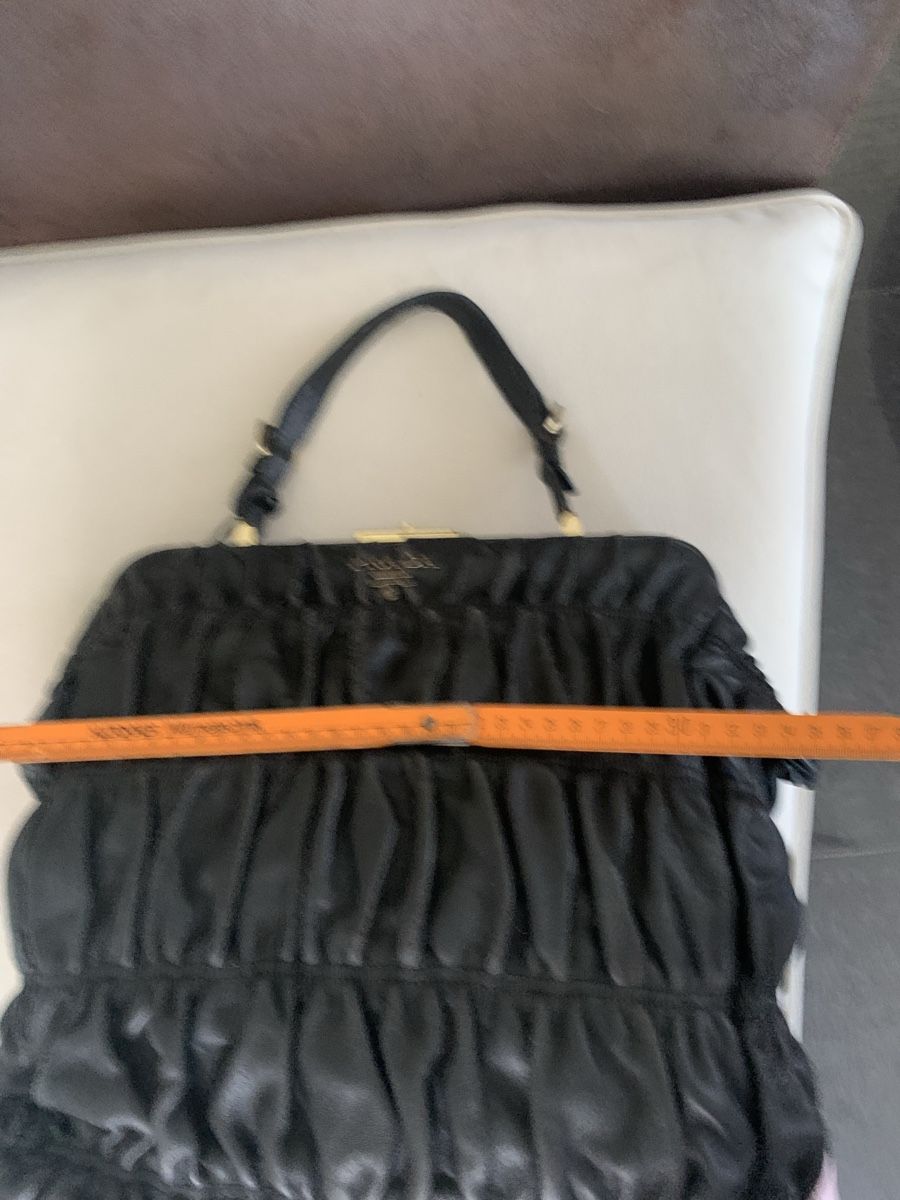 Prada Taschen für Damen: Prada Tasche – Gebraucht aus Bergdietikon von zor_856j 3