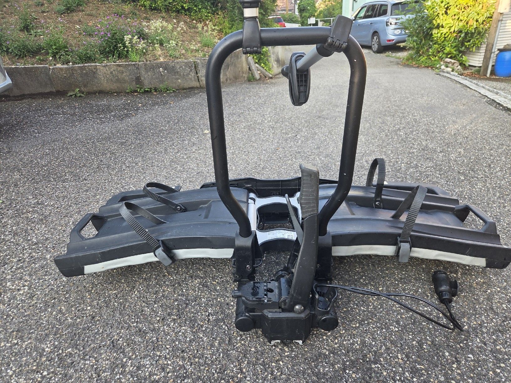 Thule Barres de toit: Thule EasyFold XT 933 Fahrradträger – D'occasion à Rickenbach SO par Prise91 4