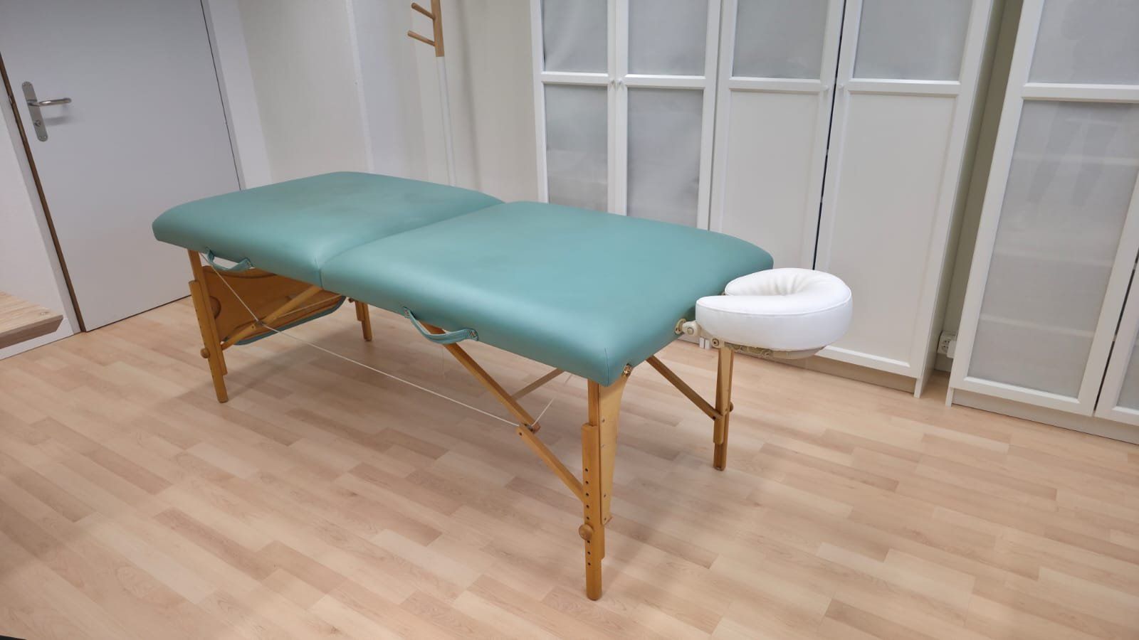 Sedie a sdraio: OAKWORKS Massageliege extra breit – Usato da Aarau venduto da ainodis01