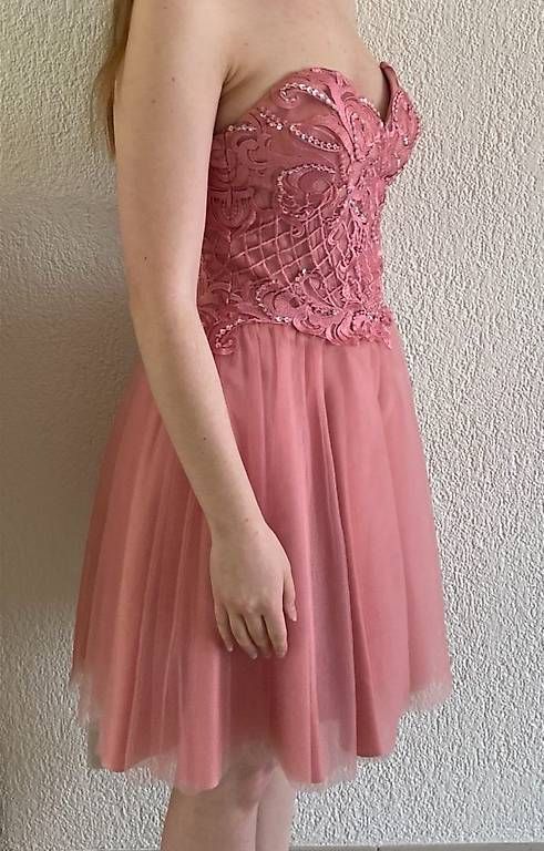 Vestiti: pink dress – Usato da Wädenswil venduto da jzw_xzt5 2