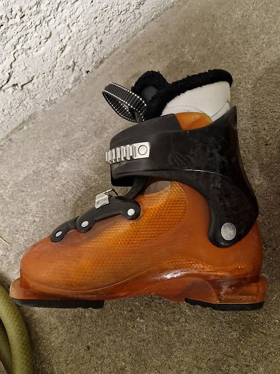 Scarpe da uomo: Scarponi da sci – Usato da Curio venduto da ale_2wvp 1