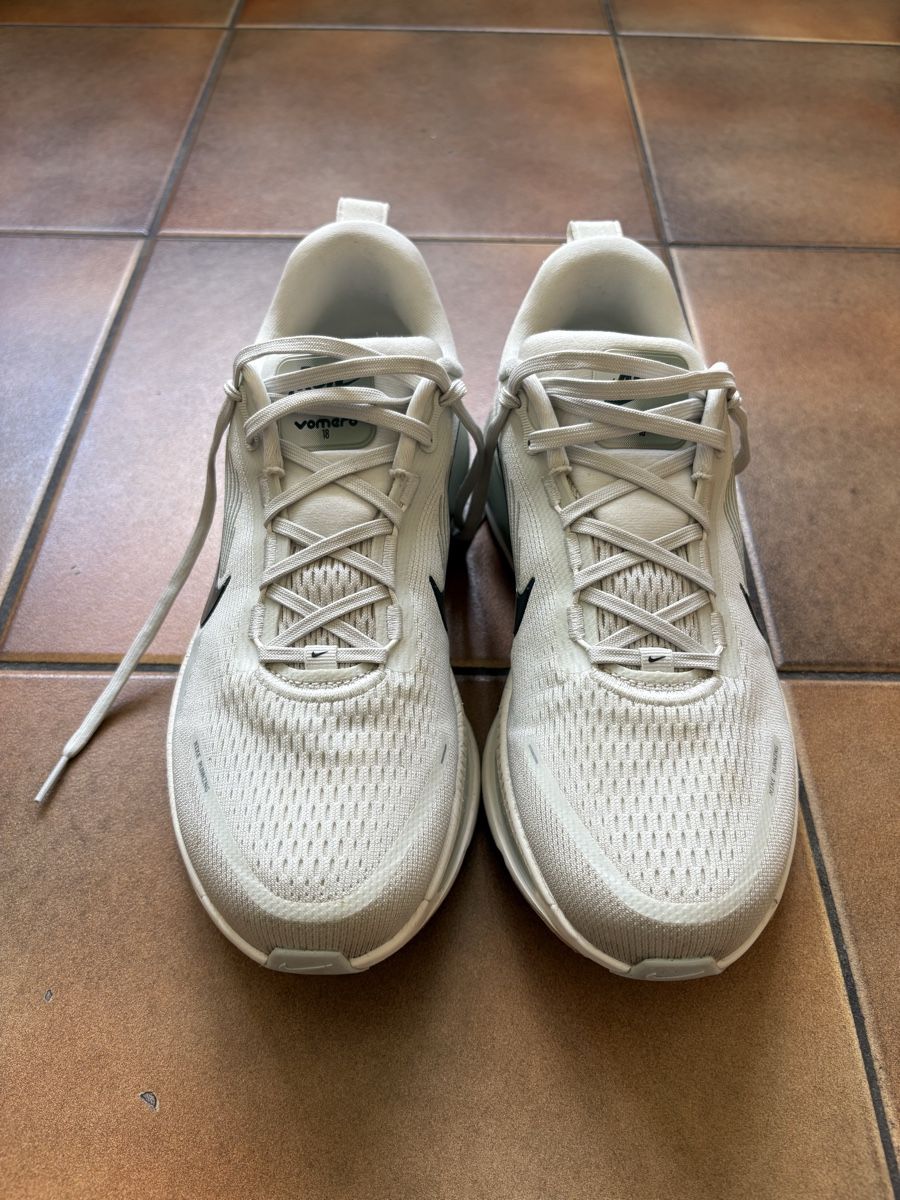Nike Scarpe da uomo: Nike Vomero 18 – Nuovo (secondo la descrizione) da Sion venduto da kob_hw8y 1