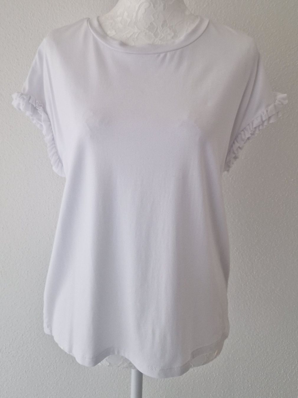 T-shirt: T-SHIRT EN VISCOSE – Nuovo e nell'imballaggio originale da Camorino venduto da JPHANDMADE1