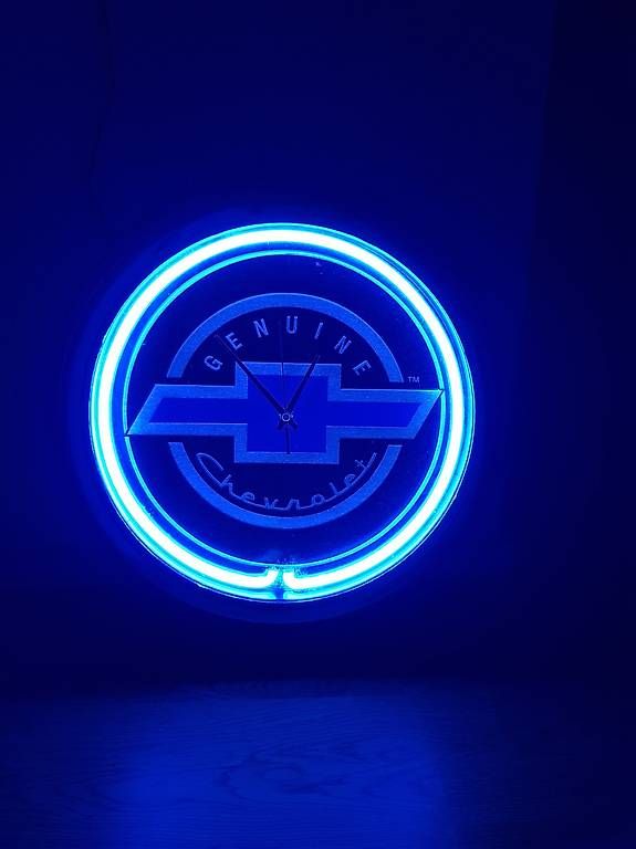 Orologi: Chevrolet Neon-Uhr – Usato da Rümlang venduto da ButterflyValve 1