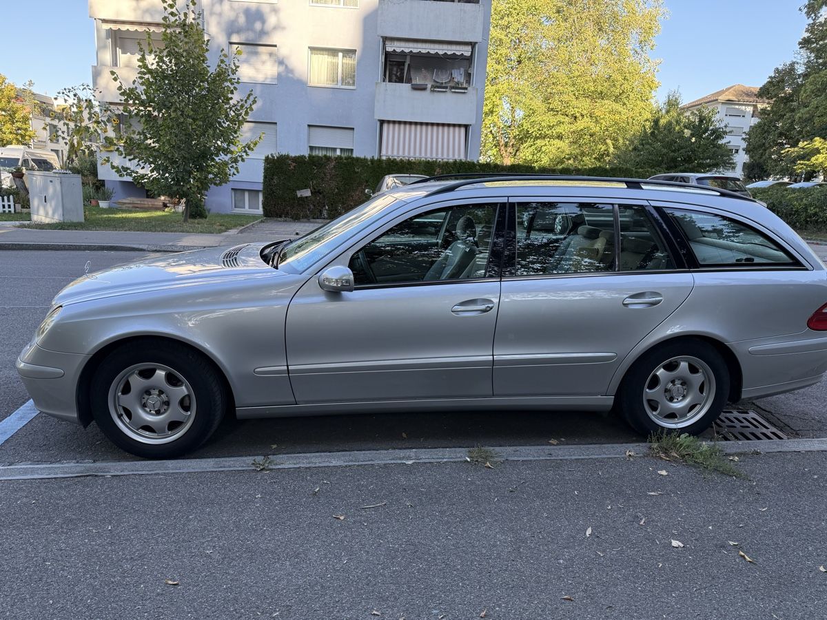 Mercedes-Benz Automobili: Mercedes-Benz E 220 Cdi T – Usato da Dietikon venduto da Saram46 2