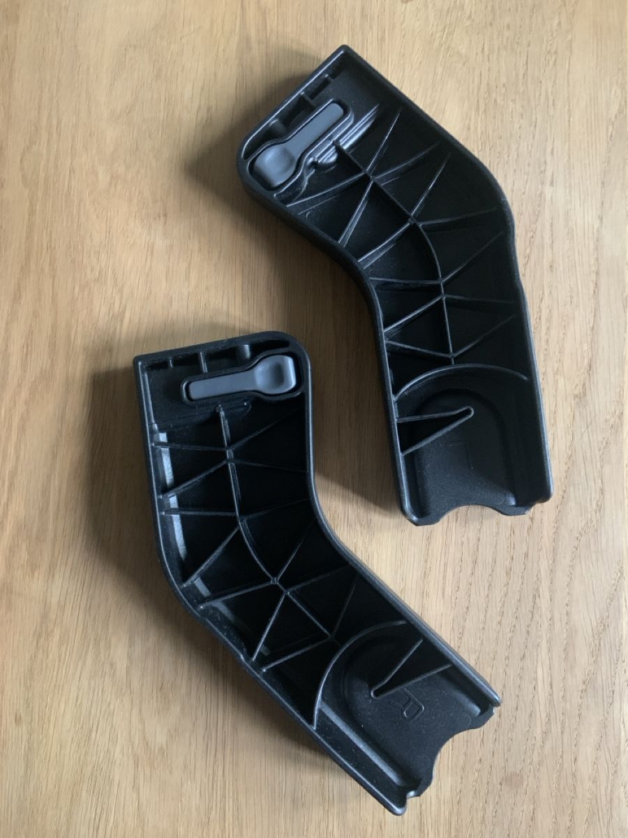 Laufwerke & Adapter: Joie Adapter Kinderwagen – Gebraucht aus Basel von mir_h6vg 1