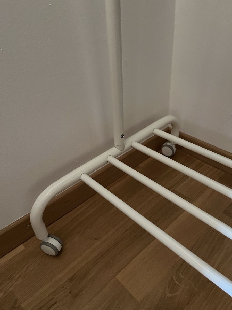 Ikea Guardaroba: Kleiderstange – Usato da Bern venduto da Nena4 1