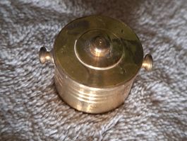 Kleines Döschen mit Deckel, Messing, gebraucht,Puppenhaus