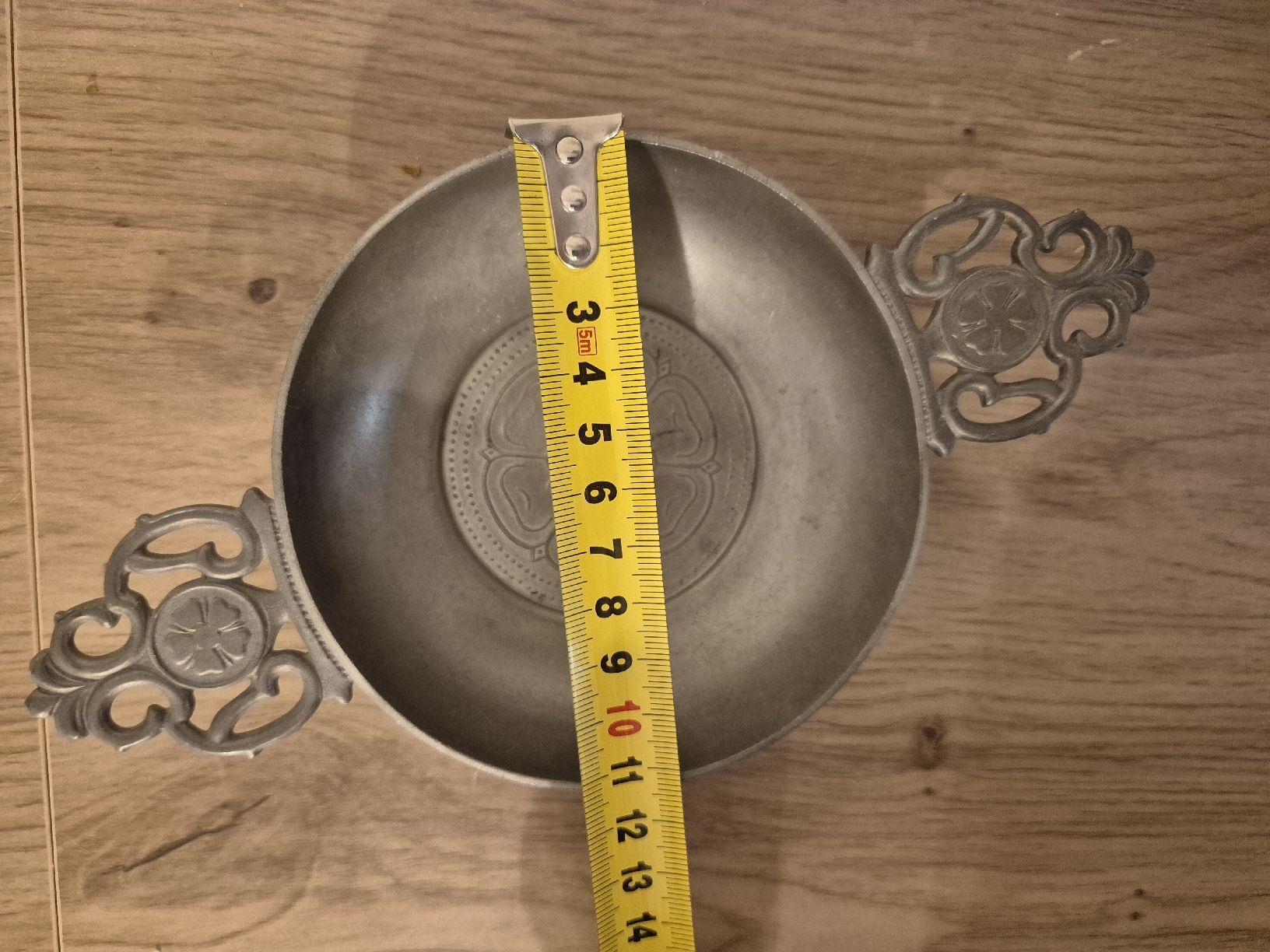 Teller: Dekorativer Teller / Tablett – Gebraucht aus Luzern von kat_6kt5 3