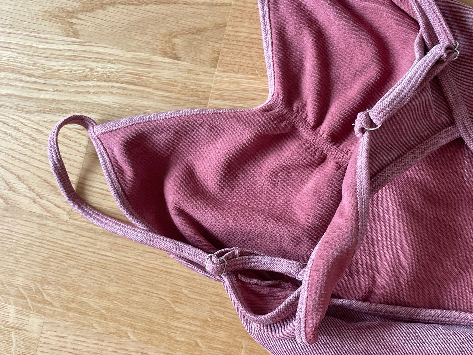 Tute: Einteiler – Usato da Kloten venduto da simones.thriftshop 4