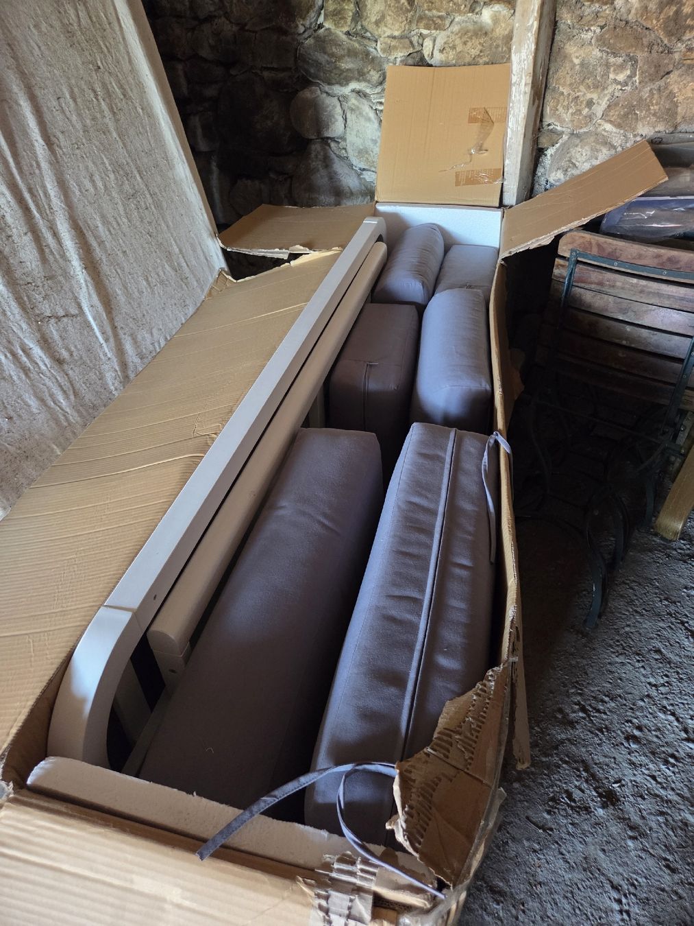Sofas: Gartensofa Zweisitzer weiss hellgrau neuwertig – Neu (gemäss Beschreibung) aus Willisau von max_2ttp 4